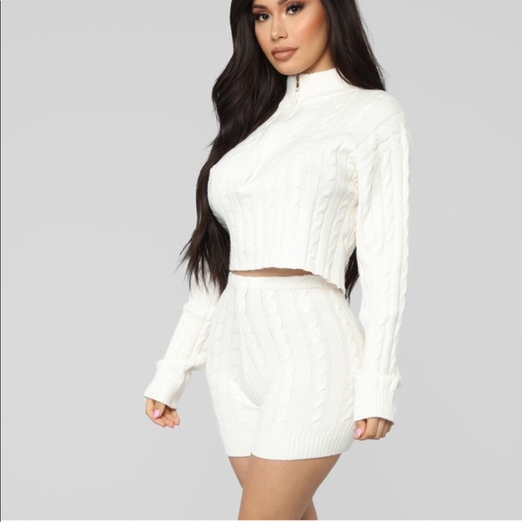 Pants - 2-Piece White Knit Set 💕